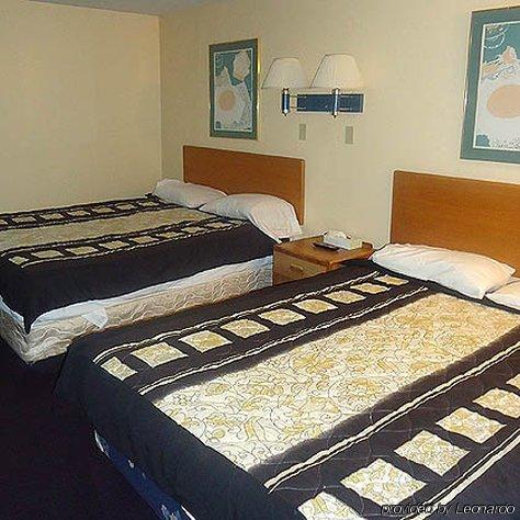 Gratiot View Motel Shields Bilik gambar